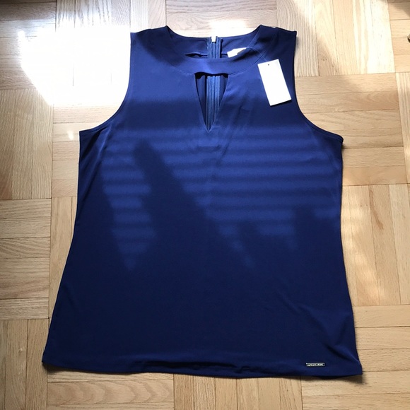 Michael Kors Tops - NWT MICHAEL KORS CUT OUT TOP XL